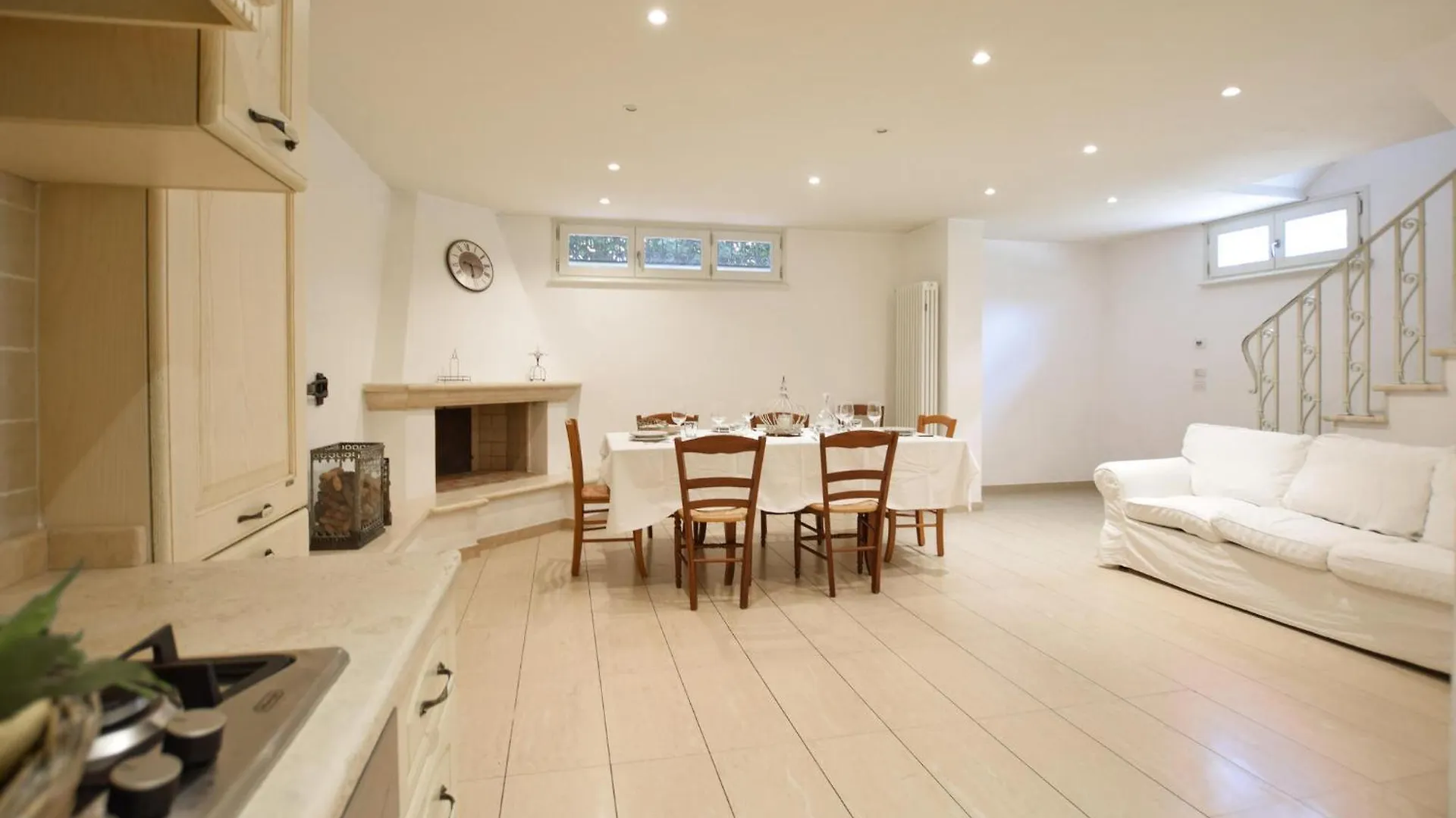 3 Bedroom Nice Home In Camaiore Olaszország